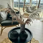 度假居 Summerhouse With Sea View In South Funen *