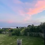 Summerhouse With Sea View In South Funen 度假居