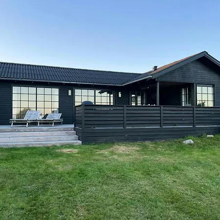 Summerhouse With Sea View In South Funen * Fåborg