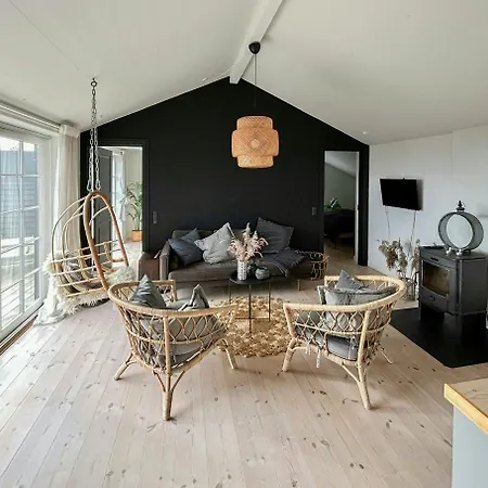 Summerhouse With Sea View In South Funen Dom wakacyjny
