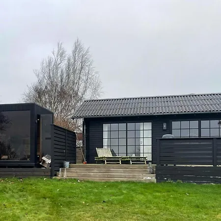 Summerhouse With Sea View In South Funen Fåborg