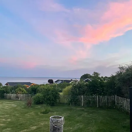 Summerhouse With Sea View In South Funen Casa de Férias